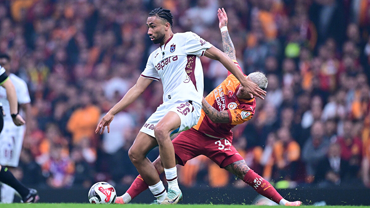 Trendyol Süper Lig'in 11. haftasında lider Galatasaray, ikinci sıradaki takipçisi Trabzonspor ile golsüz berabere kaldı.