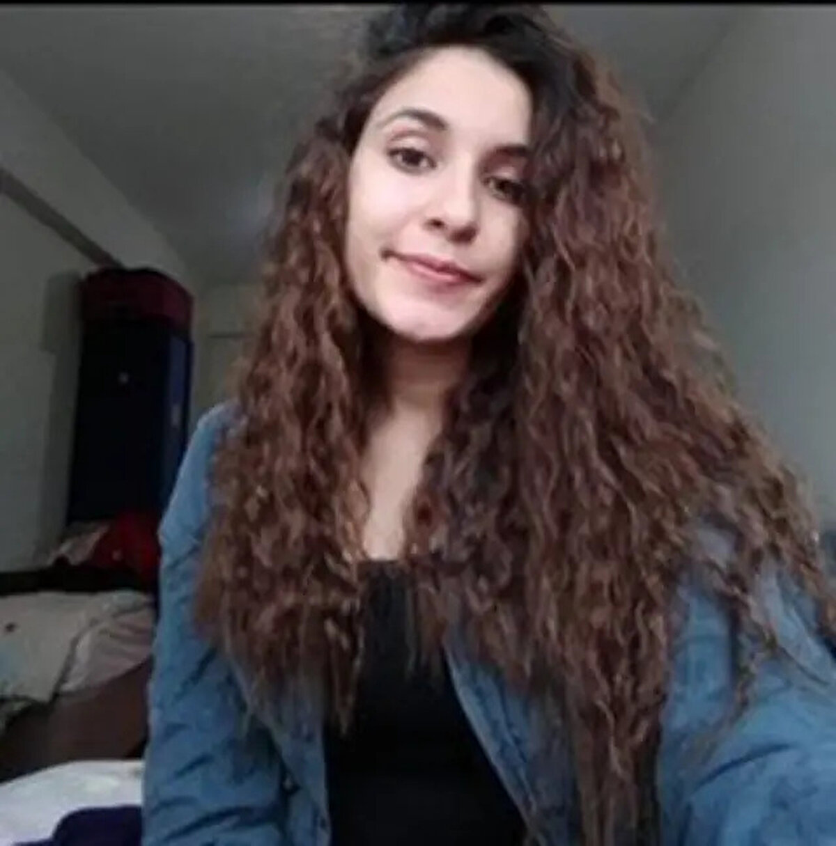 Tunceli Cumhuriyet Başsavcılığı, dosyayı baştan değerlendirmek üzere özel bir ekip oluşturdu. 5 Ocak 2020’de kaldığı yurttan ayrıldıktan sonra kendisinden bir daha haber alınamayan 21 yaşındaki Gülistan Doku’ya ait yeni kayıtlar da dosyaya eklendi. Toplamda 70 noktadan toplanan görüntüler arasında 67’si ana arter üzerindeki kameraları kapsıyor.