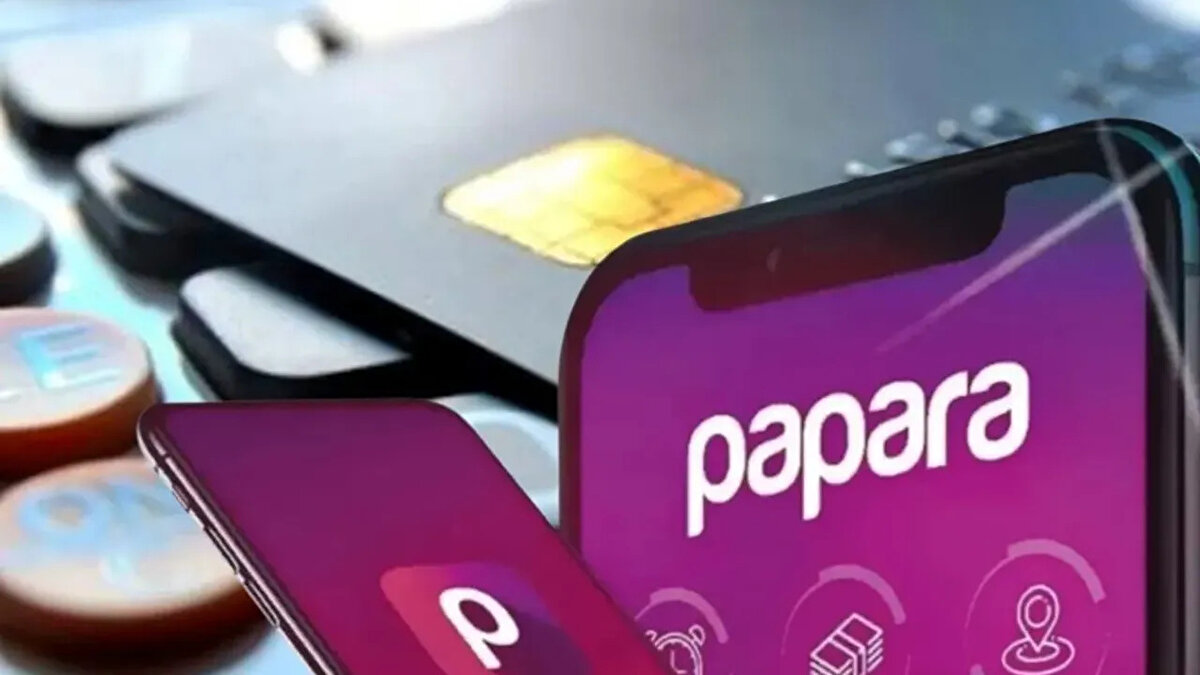 PAPARA CARD ALIŞVERİŞ İADELERİ DE DURDU MU?<br>TCMB kararı öncesinde, Papara Card ile yapılan alışverişlerin iadeleri farklı işliyordu. Normalde bir işlem iptalinde, üye işyerinin bildirimine göre iade tutarı 2-7 iş günü içerisinde Papara hesabına yansıtılıyordu.<br><br>Ancak, lisans iptali nedeniyle Papara'nın tüm hesap hareketleri durdurulduğu için, devam eden standart alışveriş iadelerinin de bu toplu iade sürecine dahil edilmesi beklenmektedir. Kullanıcıların, süreçle ilgili yalnızca Papara ve TCMB tarafından yapılacak resmi açıklamaları takip etmesi gerekmektedir.