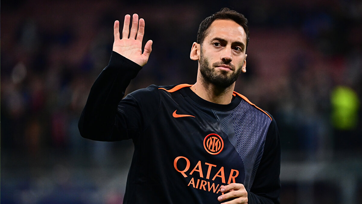 Puanını 21 yapan Inter 2. sıraya yerleşti. Hellas Verona'da Victor Nelsson, 90 dakika sahada kaldı. 