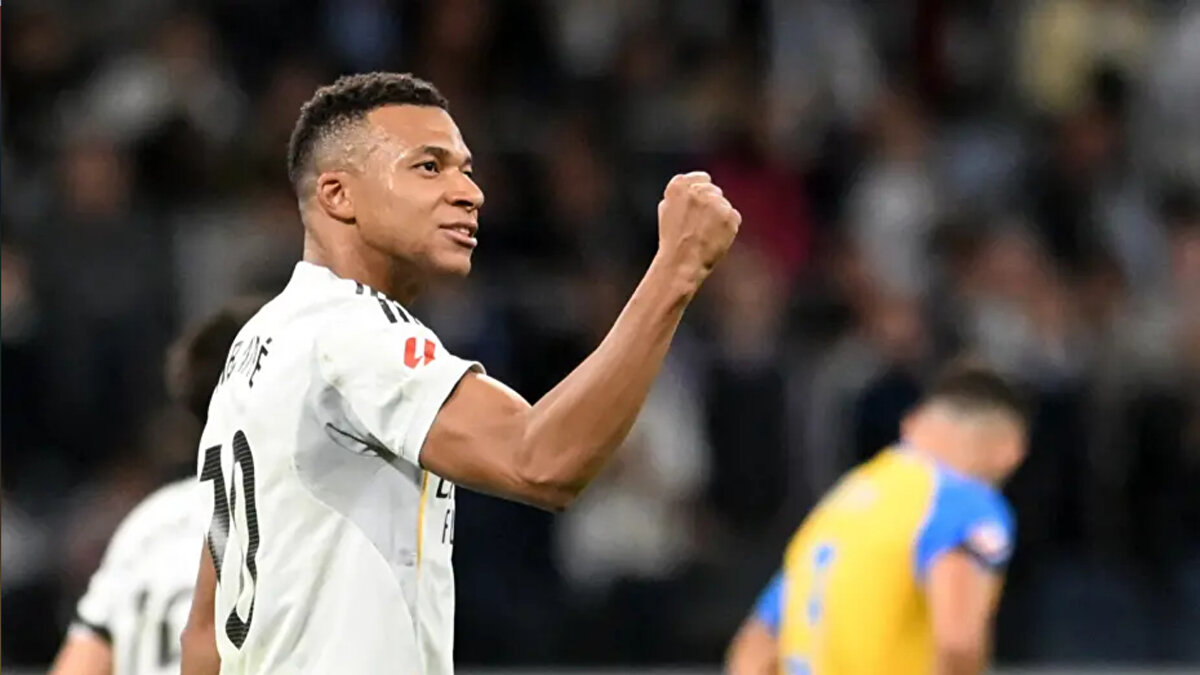 Real Madrid’e galibiyeti getiren golleri Kylian Mbappe Bellingham ve Carreras kaydederken Arda Güler de Mbappe'nin ikinci golünde asist yaptı.