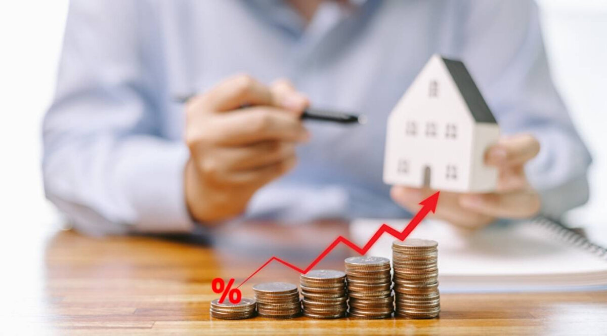 Örnek Hesaplama 2<br><br>Mevcut Kira Bedeli (Aylık): 12.500,00 TL<br><br>Kira Artışı Yapılacak Ay: Kasım 2025<br><br>Uygulanacak Tavan Artış Oranı: %37,15<br><br>Kira Artış Tutarı (Zam): 4.643,75 TL (12.500 TL x 0,3715)<br><br>Aylık Yeni Kira Tutarı (Tavan): 17.143,75 TL