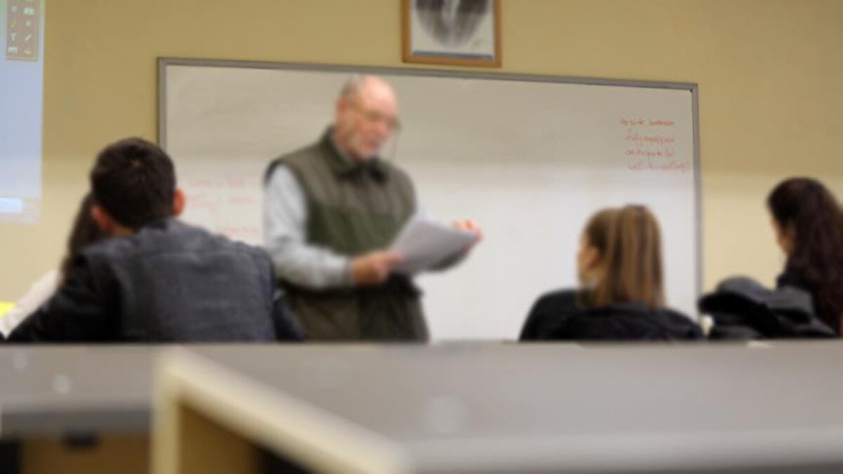 PROFESÖR<br><br>1/4<br><br> <br><br>2025 TEMMUZ (TL): 111.348<br><br> <br><br>KASIM 2025 ZAMLI (TL): % 16.55 +1.000 TL: 130.776,09