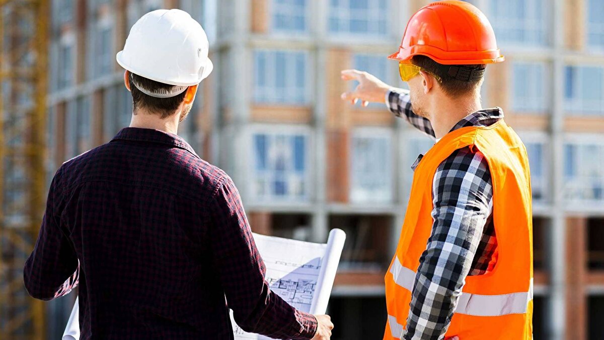 MÜHENDİS<br><br> <br><br>1/4<br> <br><br>2025 TEMMUZ (TL): 78.200<br><br> <br><br>KASIM 2025 ZAMLI (TL):  % 16.55 +1.000 TL: 92.142,10