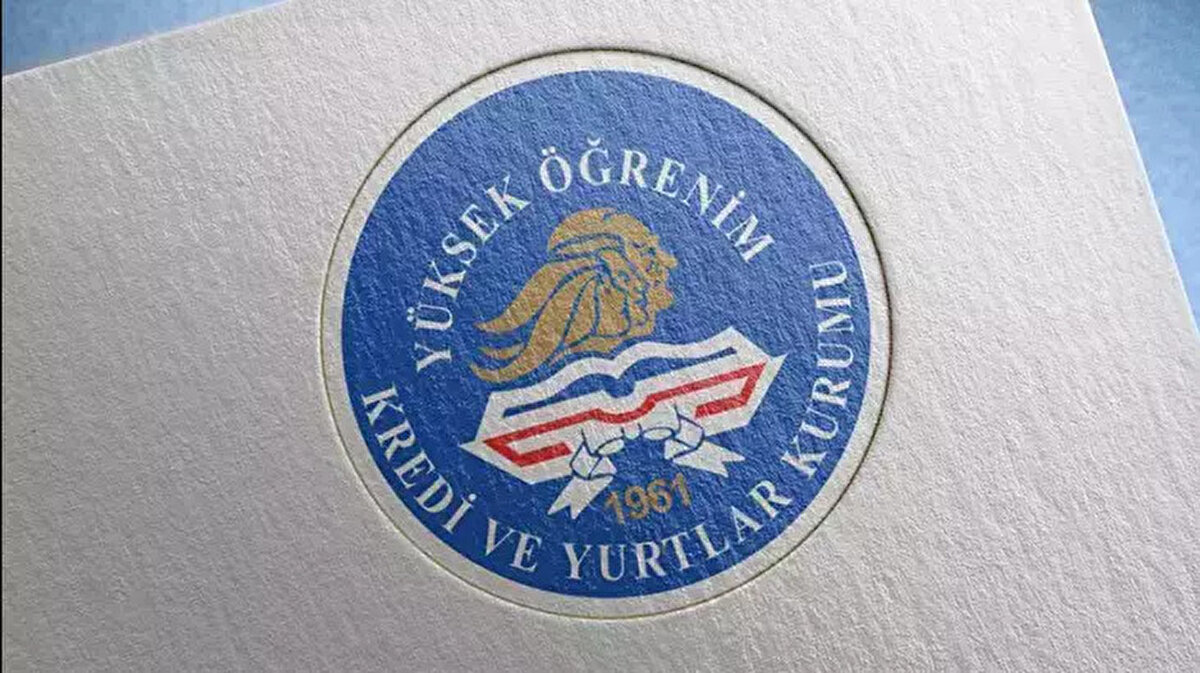 KYK BURS/KREDİ BAŞVURU SONUÇLARI NASIL SORGULANIR?<br><br>GSB tarafından sonuçların açıklandığı duyurulduğu anda, adaylar sonuçlarını tek bir adresten öğrenebilecek. KYK burs/kredi başvuru sonuçları, e-Devlet kapısı üzerinden T.C. kimlik numarası ve şifre bilgileri ile giriş yapılarak sorgulanabilecek.<br><br>Sorgulama Ekranı: Adaylar, e-Devlet'e giriş yaptıktan sonra Gençlik ve Spor Bakanlığı'nın "Burs/Öğrenim Kredisi Başvuru Sonucu Sorgulama" hizmeti sayfasından durumlarını öğrenebilecekler.