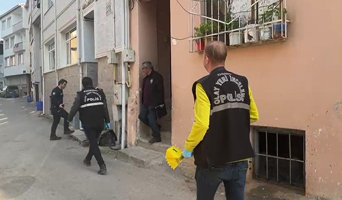 Cenazesi otopsi için Bursa Adli Tıp Kurumu’na kaldırılan Khalılova, yarın Değirmenlıkızık Yeni Cami’de kılınacak cenaze namazı sonrası toprağa verilecek.