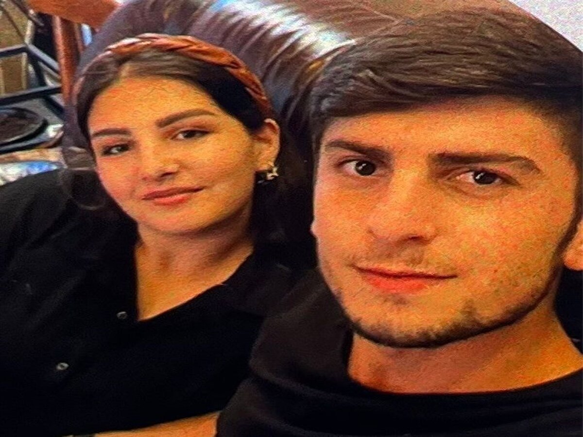 Salican Mehmet ve Arzu Khalılova’nın 4 yıldır birlikte yaşadığı ve 2 çocuklarının olduğu bildirildi.