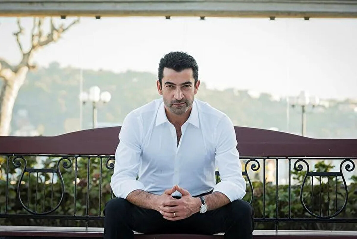 İmirzalıoğlu ise yaş farkı yorumlarına kısa ama net bir yanıt verdi: “Onu hikayeyi izleyince anlarsınız, hikayeyi bir görelim bakalım.”