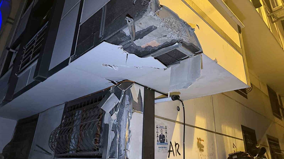 Vincin bulunduğu yerden çıkarılması sonrası hasar gören araçlar da bulunduğu yerden kurtarılabildi. Polis ekipleri olayla ilgili inceleme başlattı.