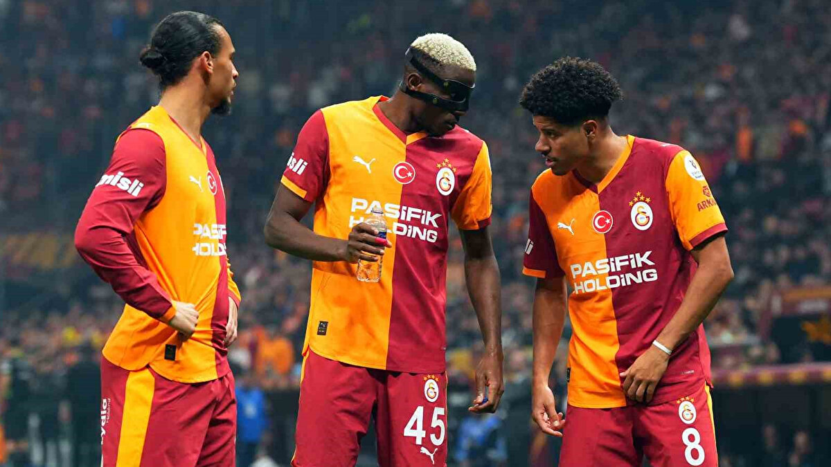 OKAN BURUK'UN PLANI BELLİ OLDU<br><br>Teknik direktör Okan Buruk'un Ajax maçı planı da netleşmeye başladı. Deneyimli teknik adamın bu maça kontrollü çıkması bekleniyor. Ajax, hızlı oyunculara sahip ve geçiş oyununu iyi oynayan bir takım. 