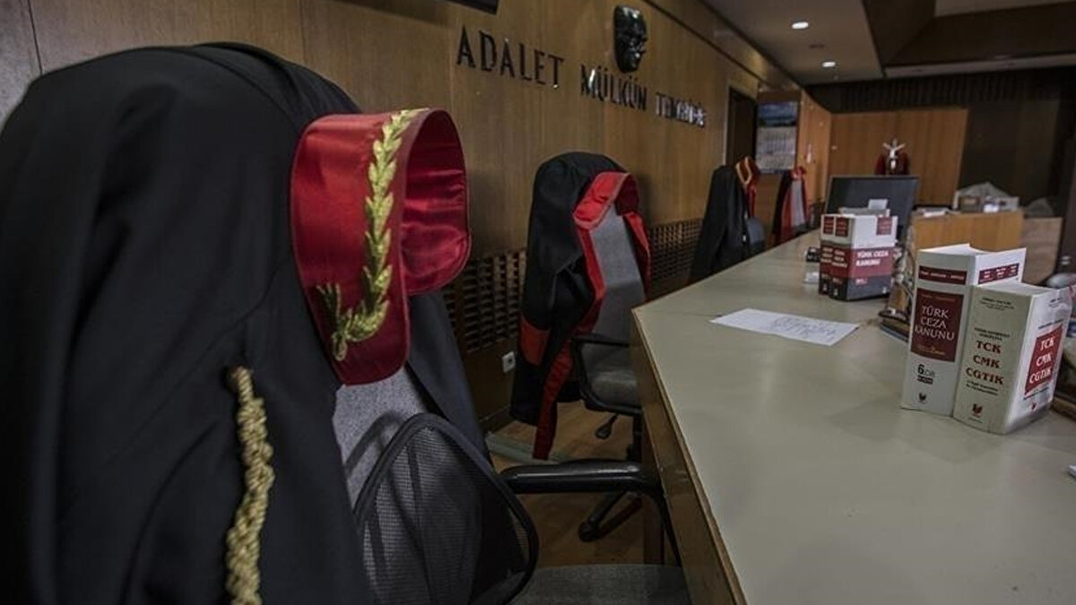 Arabuluculuk faaliyetinin anlaşmazlıkla sonuçlanması halinde taraf vekilleri için ödenecek ücret 8 bin TL olarak belirlendi.