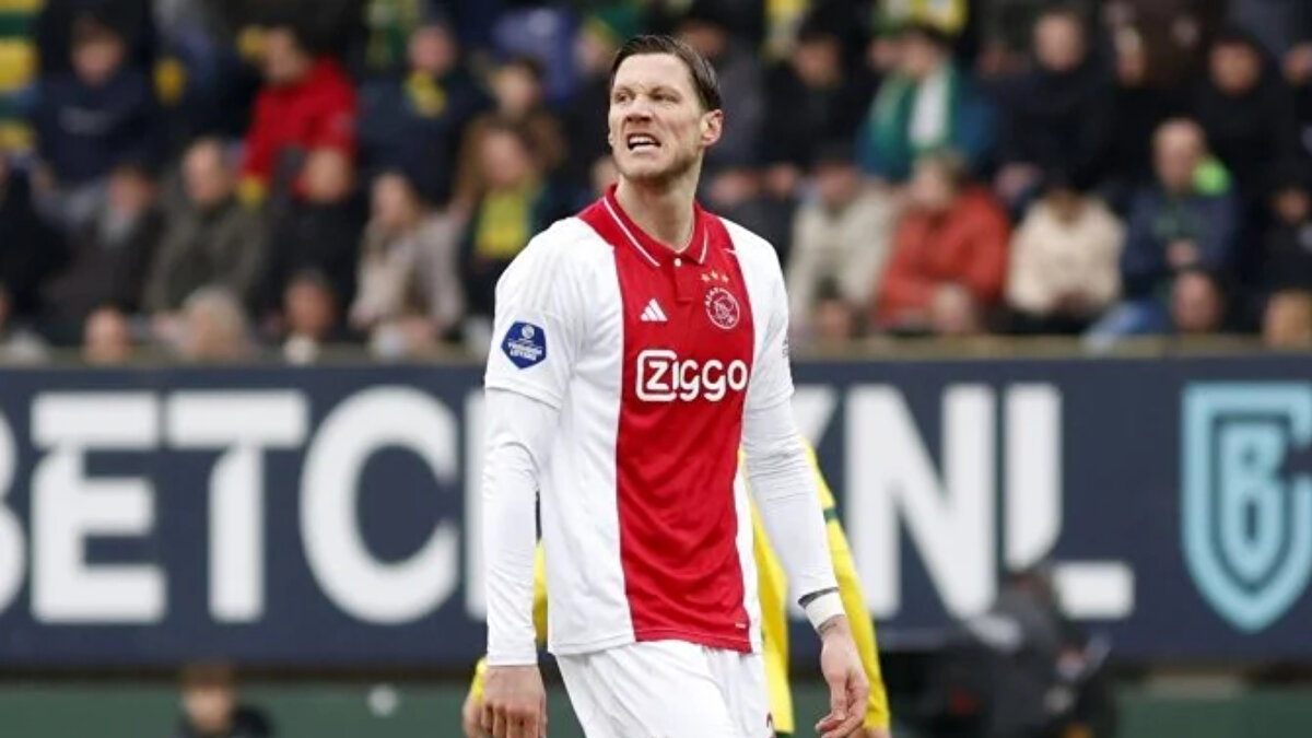 Öte yandan Ajax, Avrupa kupalarında çıktığı son 6 maçta da 3 puan alamadı. Şampiyonlar Ligi'ne 3'te 0'la başlayan Hollanda ekibi, geçen sezon Avrupa Ligi'nde çıktığı son 3 karşılaşmadan da puan alamadan ayrılmıştı.