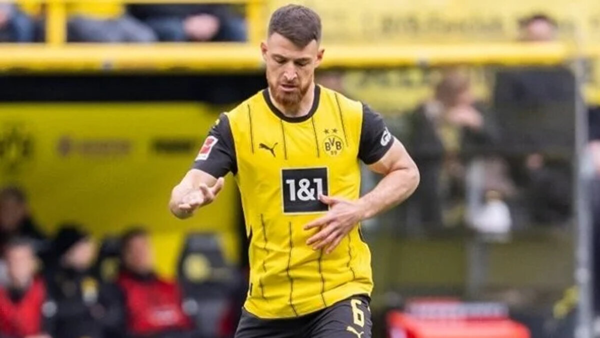 SALİH ÖZCAN'IN KARİYERİ<br><br>Milli yıldız, orta sahada hem 6 numara hem de 8 numarada forma giyebiliyor. Her iki ayağını da kullanabilen milli futbolcu, uzaktan etkili şutlarıyla zaman zaman dikkat çekiyor.