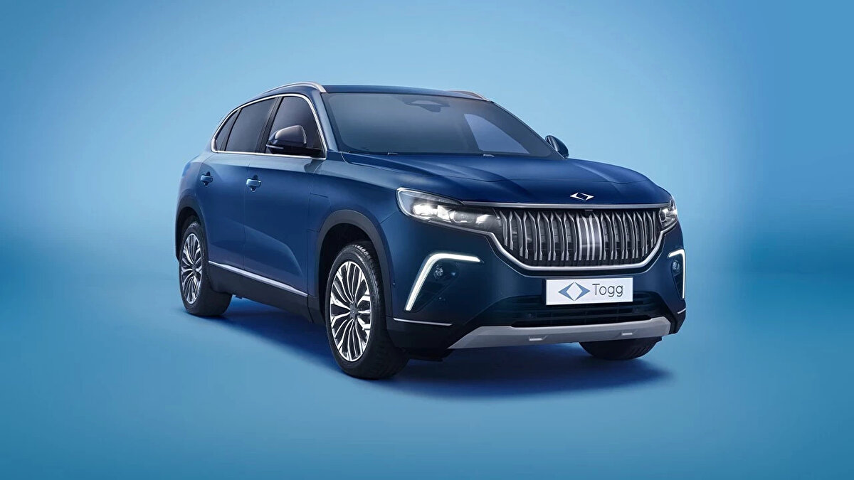 T10X Modelinde Finansman Seçenekleri<br><br>T10X V2 versiyonunda:<br><br>800 bin TL, 12 ay, %0 faiz → Aylık 66.667 TL<br><br>1 milyon 700 bin TL, 48 ay, %2,57 faiz → Aylık 71.578 TL<br><br>T10X 4More versiyonunda:<br><br>800 bin TL, 12 ay, %0 faiz → Aylık 66.667 TL<br><br>1 milyon 500 bin TL, 36 ay, %2,52 faiz → Aylık 71.564 TL<br><br>Kurumsal alıcılar için:<br><br>1 milyon 900 bin TL, 48 ay, %2,75 faiz → Aylık 73.644 TL<br><br>TOGG Güncel Fiyat Listesi