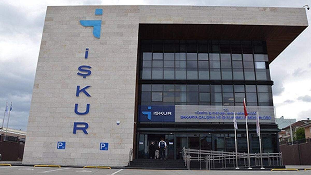 TEMSAN'a yapılacak alımlarla ilgili ise "TEMSAN bünyesinde istihdam edilmek üzere 39 yeni personel alımı gerçekleştirilecektir. Başvurular, 10 Kasım 2025 tarihinde Türkiye İş Kurumu (İŞKUR) internet sitesi üzerinden başlayacak olup 14 Kasım 2025 saat 23:59’a kadar yapılabilecektir." açıklaması yapıldı. 