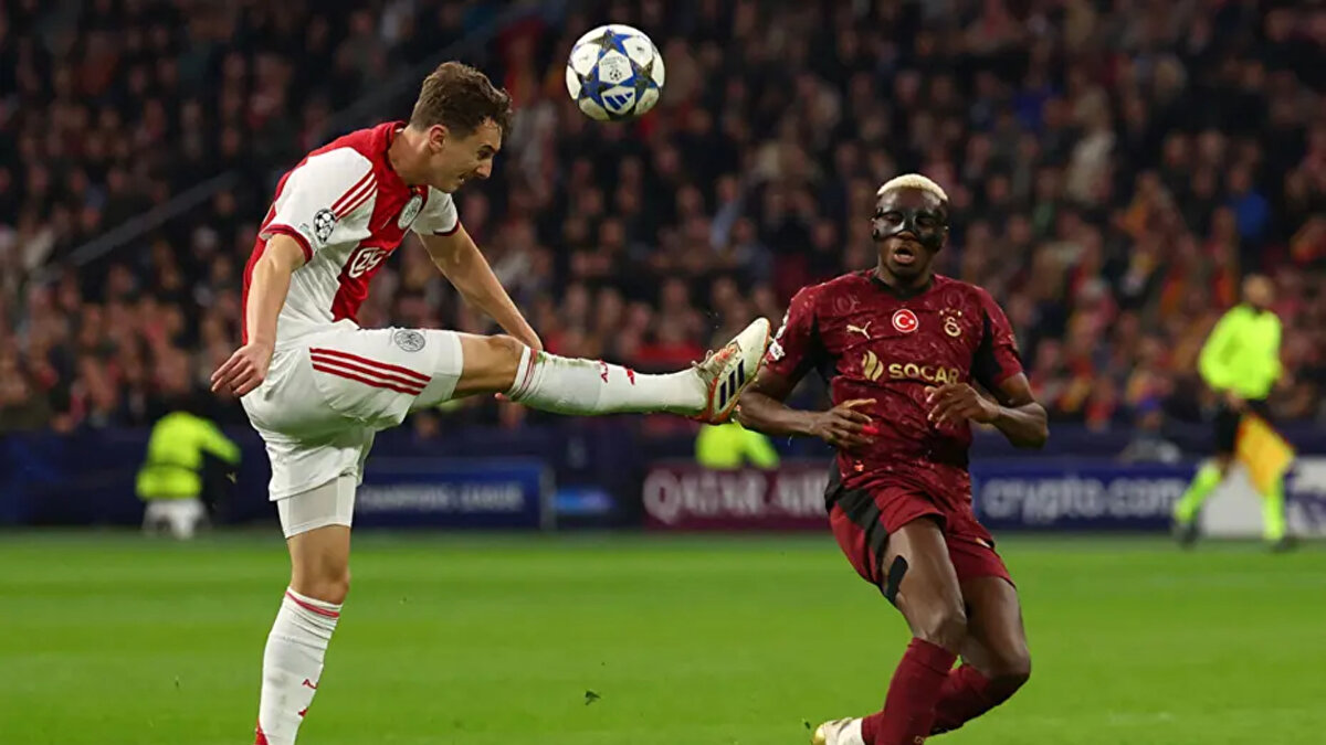 Ülke basınında birçok gazete, Ajax'ın performansını çok sert şekilde eleştrirken Osimhen'den övgüyle bahsedildi.