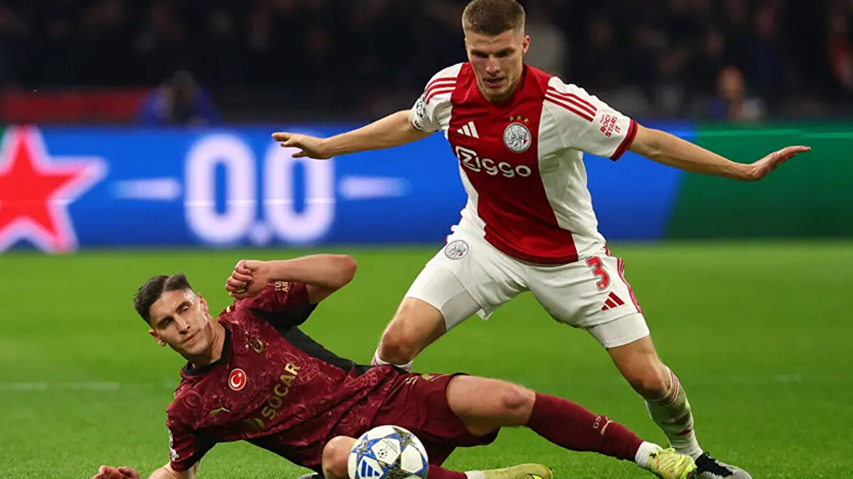 İşte Hollanda basınında Ajax-Galatasaray maçının manşetleri...