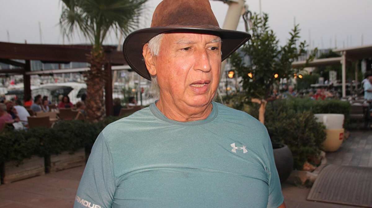 “Stres Adalar'da değii”<br>Üşümezsoy, 1999 ve öncesindeki depremlerin ardından Adalar çevresinde enerji birikimi kalmadığını, esas stresin Yalova–Çınarcık–Bozburun hattında yoğunlaştığını belirtti: “Düzce depremi doğudaki stresi boşalttı. Güney Marmara’da da 1894, 1967 ve 1999’da yaşanan depremler, o bölgenin stresini büyük ölçüde rahatlattı. Marmara’nın kuzeyinde, yani Adalar çevresinde şu anda belirgin bir stres kalmadı.”