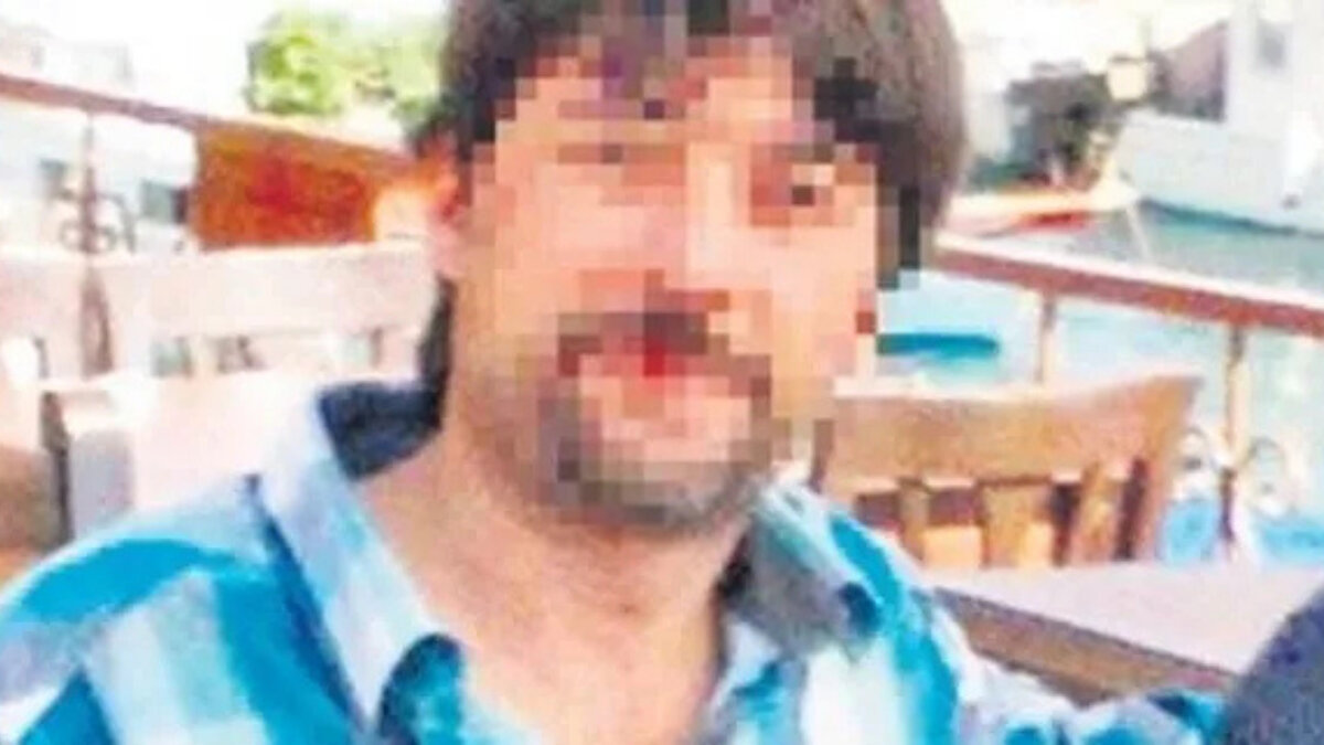 Olay, 15 Ekim gecesi meydana geldi. O akşam eve alkollü dönen Sinan G.’nin eşine hakaret ettiği, ardından yatıp uyuduğu belirtildi. Yaşadığı şiddet ve tehditlerden bunalan Zeynep G., o gece mutfağa giderek 3 litre ayçiçeği yağını büyük bir tencerede ısıtmaya başladı. Yağ kaynadıktan sonra tencereyi alıp eşinin yattığı odaya geçti. Uyuyan eşinin üzerine kaynar yağı döken Zeynep G., ardından iki tokat atıp evden çıkıp komşusuna sığındı.