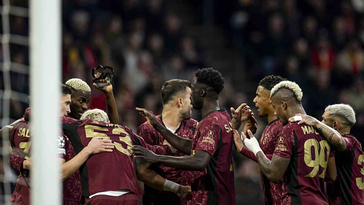 Sarı kırmızılı takımın 9-24 arasında yer alma ihtimali %89,4 iken; elenme ihtimali ise sadece binde 6 yani %1'in altında. 