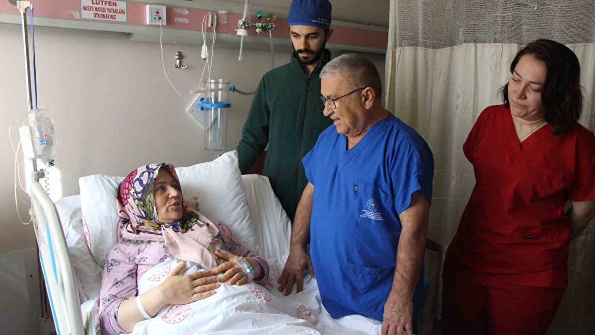 Amasya’nın Göynücek ilçesinde çiftçilik yapan Şule Akgül’ün karnı sadece 2 ayda giderek büyüdü. 