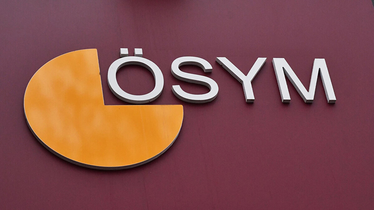 DİKKAT: TEMEL BİLİMLER TESTİ'NDE SORU İPTALİ<br><br>ÖSYM, sonuç duyurusuyla birlikte sınava giren adayları yakından ilgilendiren önemli bir detayı da paylaştı. Yapılan açıklamada, sınavlara ait madde analizleri ve cevap anahtarlarının kontrollerinin tamamlandığı belirtildi.