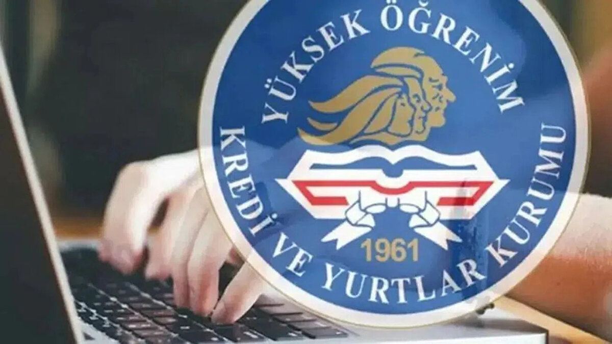 İlk Ödeme Toplu Mu Olacak?<br><br>İlk kez burs veya kredi alacak öğrencilere, normal şartlarda başvurdukları öğretim yılının başlangıcı olan Ekim ayından itibaren ödeme yapılması planlanıyor. Sonuçların Kasım ayında duyurulmasıyla birlikte, öğrencilerin geriye dönük olarak (Ekim-Kasım-Aralık) üç aylık toplu ödeme alıp almayacağı en çok merak edilen konuların başında geliyor.