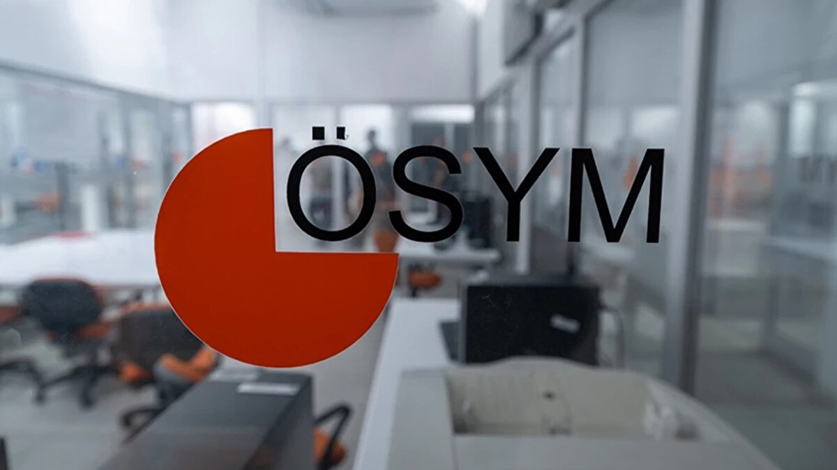 2026 KPSS ne zaman yapılacak?<br><br>Kamu kurumlarında görev almak isteyen binlerce aday, 2026 KPSS sınav tarihlerini merak ediyor. Kamu Personeli Seçme Sınavı (KPSS); lisans, ön lisans ve ortaöğretim düzeylerine göre farklı tarihlerde düzenleniyor.