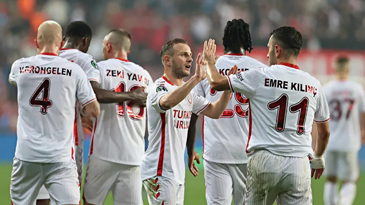 Kırmızı beyazlıların galibiyeti ve turnuvada zirveye yerleşmesi dış basında geniş yer buldu.