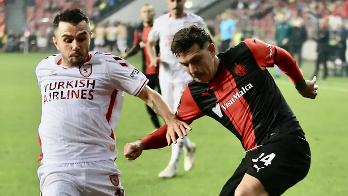 UEFA Avrupa Ligi play-off turunda Panathinaikos'a elenen Samsunspor, Konferans Ligi'nde lig aşamasına direkt olarak katılmıştı.<br><br>