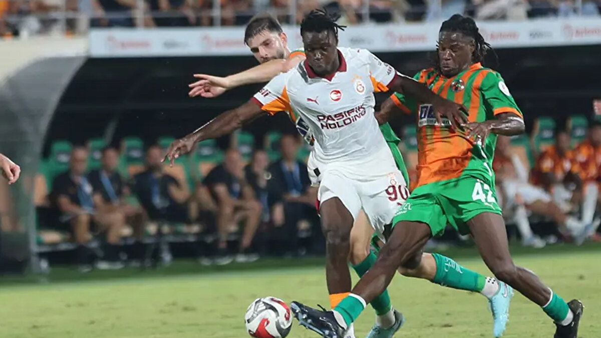 Etkili performansı ve fizik gücüyle beğeni kazanan Singo'ya sürpriz bir talip çıktı.