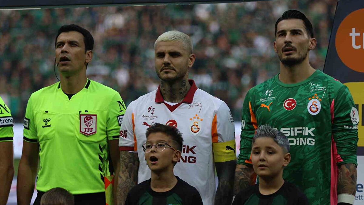 "Fizik, kondisyon ve çeviklik anlamında berbat durumda. Teknik heyetin sırf icardi'yi mutlu edeceğiz diye tüm takımı yakmasının da hiçbir anlamı yok"