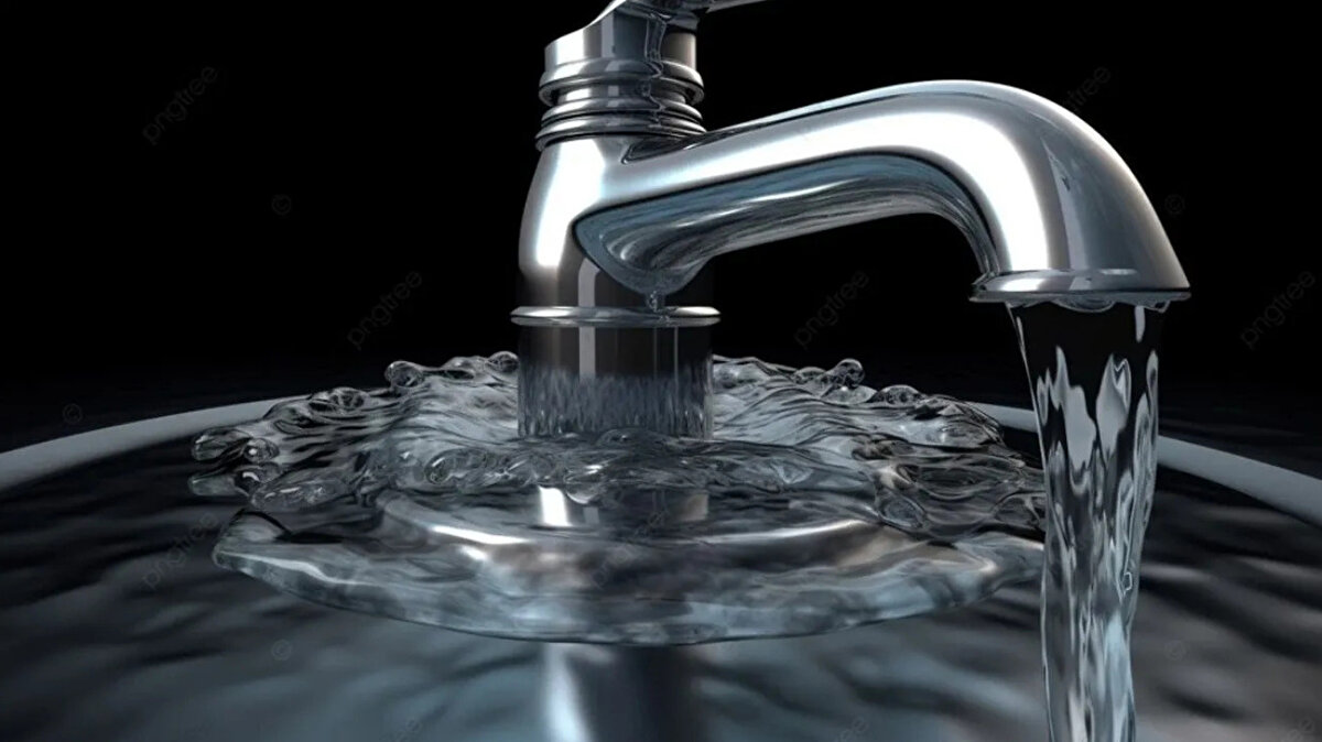 İstanbul Büyükşehir Belediye (İBB) Meclisi kasım ayı toplantılarının birinci oturumu, Meclis 2. Başkanvekili Gökhan Gümüşdağ başkanlığında Saraçhane'deki belediye binasında başladı.