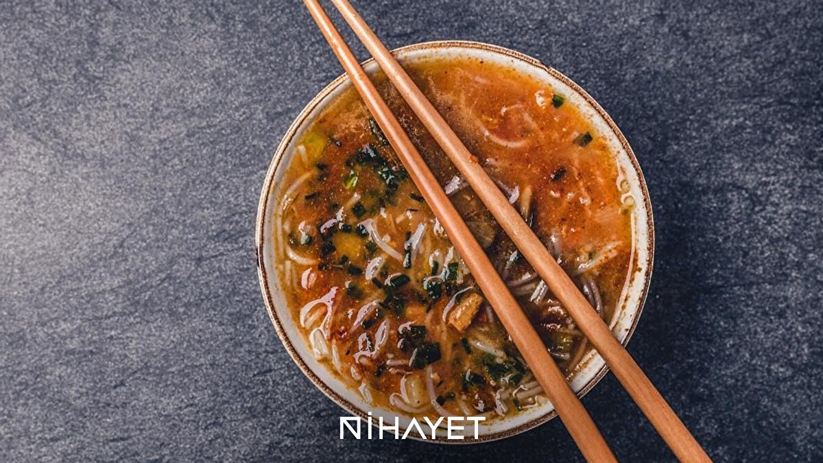 Çin <br>Ekşi Acı Çorbası