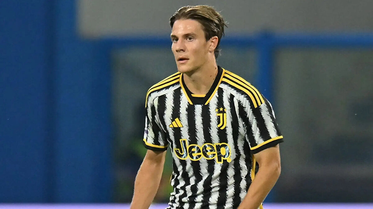 NICOLO FAGIOLI - Juventus<br><br>Juventus'ta forma giydiği dönemde bahis oynadığı tespit edilen Fagioli, 7 ay futboldan men cezası almıştı.