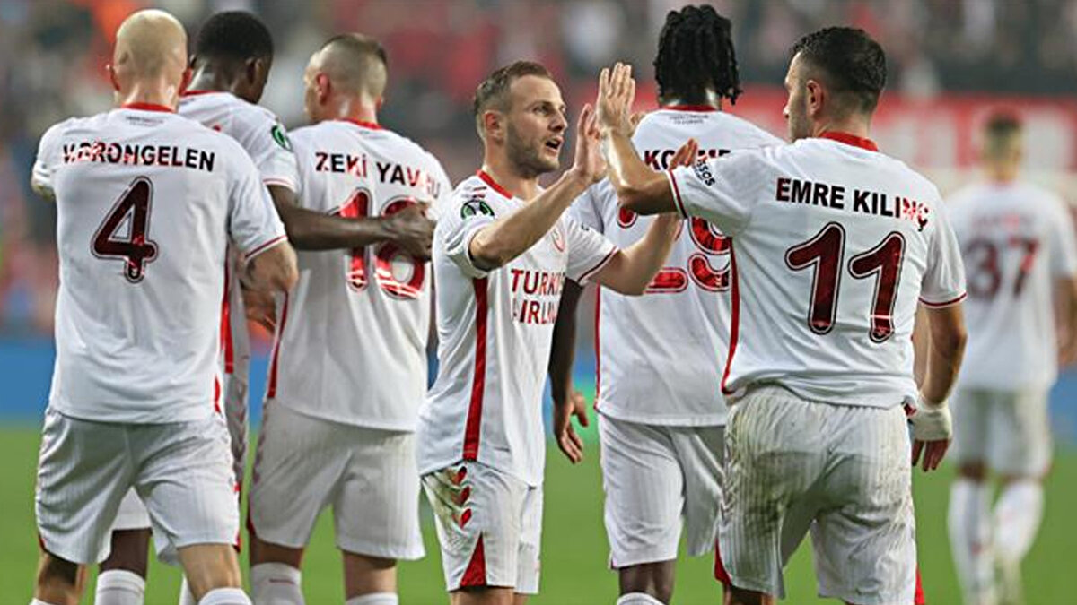 İŞTE ŞAMPİYONLUK YÜZDELERİ VE İLK 5 SIRANIN PUANLARI<br><br>5 - Samsunspor (58 puan) 0.1