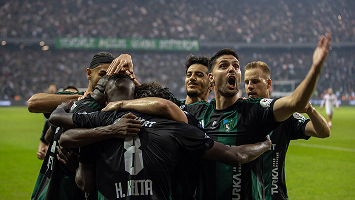 10 - Kocaelispor (43 puan)