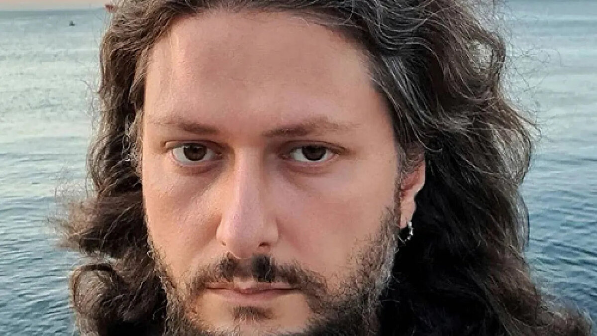 Üniversite eğitiminin ardından akademik alanda ilerleyen Furkan Bölükbaşı, Marmara Üniversitesi Tıp Fakültesi Histoloji ve Embriyoloji Anabilim Dalı’nda yüksek lisans ve doktora eğitimine başlamıştır. Burada araştırma görevlisi olarak görev aldığı ve bilimsel çalışmalar yürüttüğü bilinmektedir.