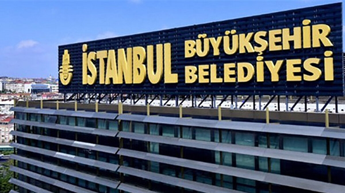 İBB İDDİANAMESİ TAM METİN YAYINLANDI MI?<br><br>İstanbul Cumhuriyet Başsavcılığı tarafından hazırlanan iddianamenin, değerlendirilmek üzere İstanbul 40. Ağır Ceza Mahkemesine gönderildiği belirtildi.