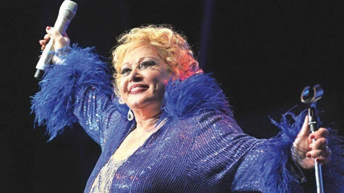 İlk plak başarısı<br><br>1973’te Kervan Plak etiketiyle yayımladığı “Bir Sen Kaldın İçimde” plağı, sanatçının adını geniş kitlelere duyurdu.