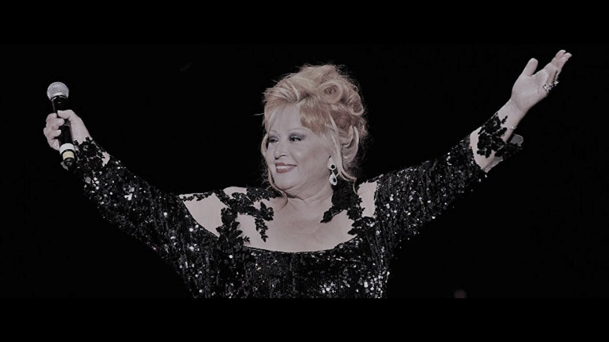 Klasik müzikle halk arasında köprü<br><br>Abacı, klasik Türk müziğini çok sesli formda yorumlayarak sanat müziğini genç kuşaklara tanıttı.