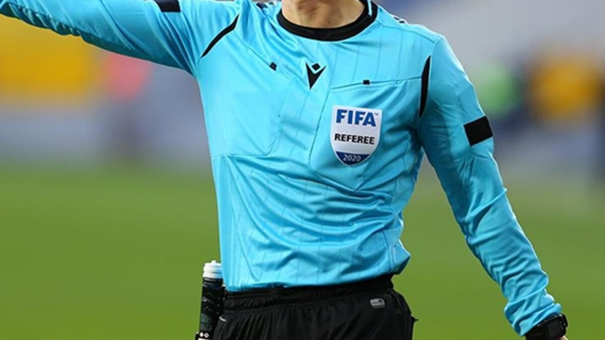 KAMUOYU TEPKİSİ <br><br>Büyük kulüplerden gelen açıklamalarda, skandalın sadece hakemliği değil Türk futbolunun adalet ve güven sistemini de temelden sarstığı vurgulandı. Örneğin Trabzonspor tarafından yapılan açıklamada “Türk futbolunda adalet sistemini sarsmıştır” ifadesi yer aldı.<br>