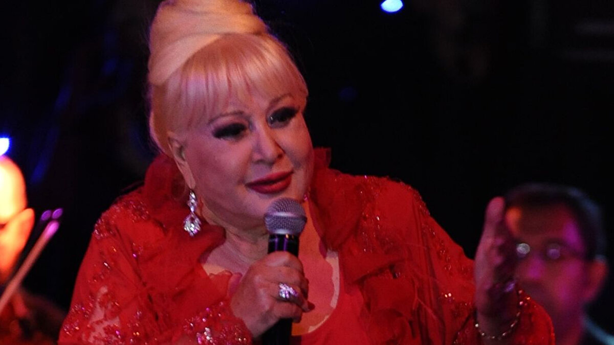 Ekim ayında kalp rahatsızlığı nedeniyle anjiyo ve stent tedavisi gören Muazzez Abacı, ABD’de 78 yaşında hayatını kaybetti.