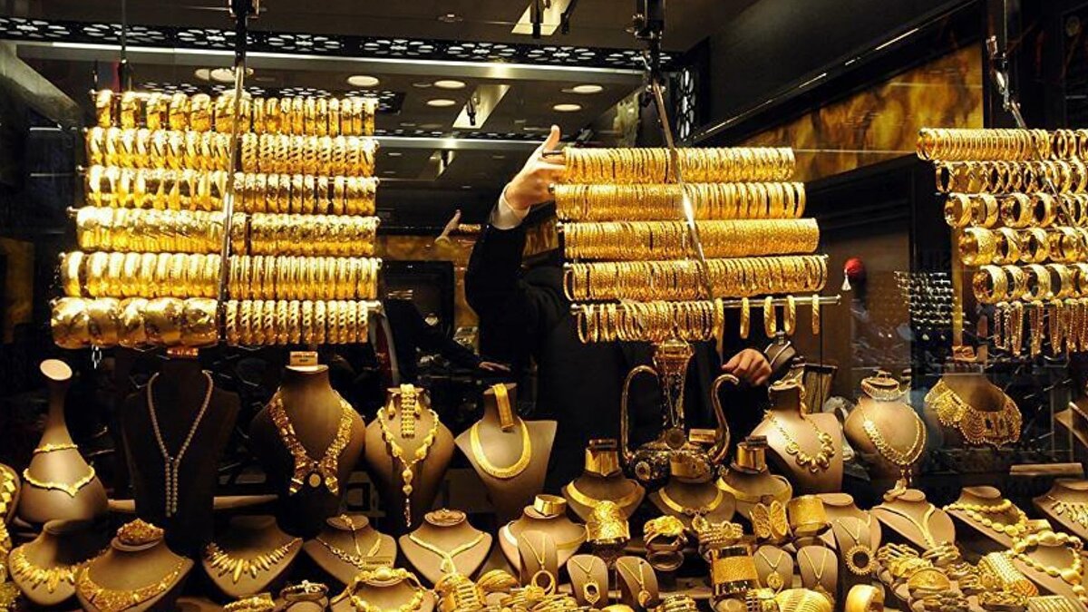 Gram altın yükselişte<br><br>Bu sabah kapalı çarşıda 5.929 lira seviyesinde işlem görüyor. Çeyrek altın ise 9.670 TL seviyesinden satılıyor.
