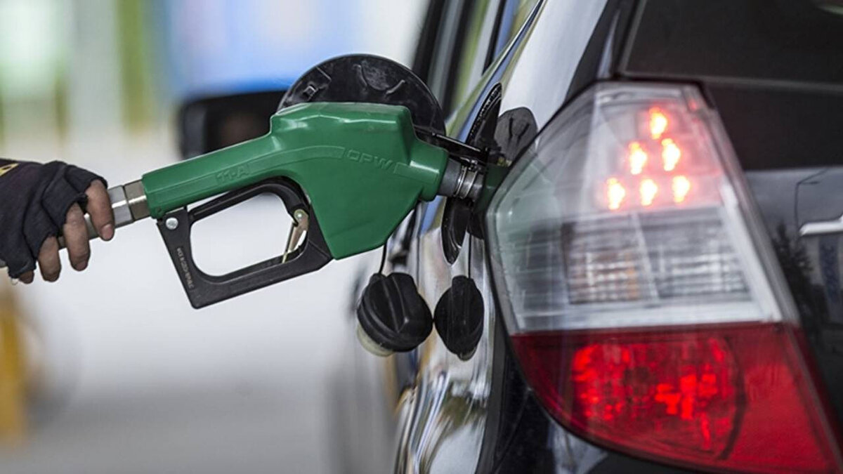 Ankara Güncel Akaryakıt Fiyatları<br>Benzin litre fiyatı: 54.60 TL<br><br>Motorin litre fiyatı: 58.64 TL<br><br>LPG litre fiyatı: 27.60 TL
