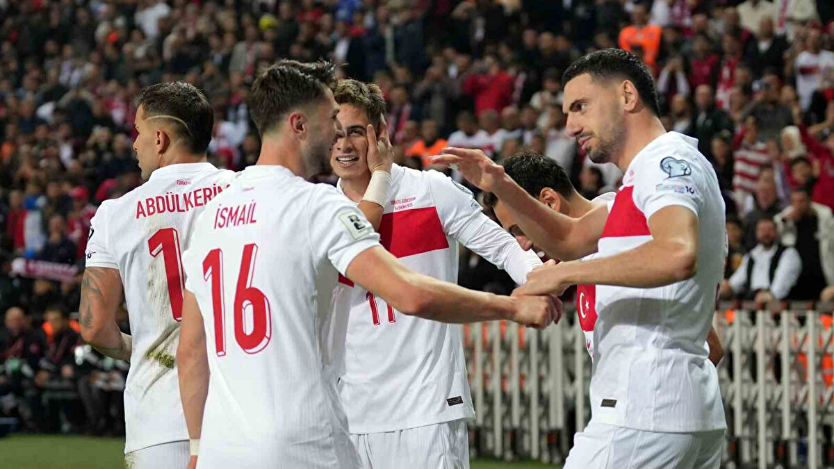 TÜRKİYE'NİN ADAY KADROSU<br><br>Kaleciler: Altay Bayındır, Mert Günok, Muhammed Şengezer, Uğurcan Çakır<br><br>Savunma: Abdülkerim Bardakcı, Çağlar Söyüncü, Emirhan Topçu, Ferdi Kadıoğlu, Merih Demiral, Mert Müldür, Samet Akaydin, Zeki Çelik<br><br>Orta saha: Atakan Karazor, Hakan Çalhanoğlu, İsmail Yüksek, Kaan Ayhan, Orkun Kökçü, Salih Özcan<br><br>Hücum: Aral Şimşir, Arda Güler, Barış Alper Yılmaz, Deniz Gül, İrfan Can Kahveci, Kenan Yıldız, Kerem Aktürkoğlu, Oğuz Aydın, Yusuf Sarı