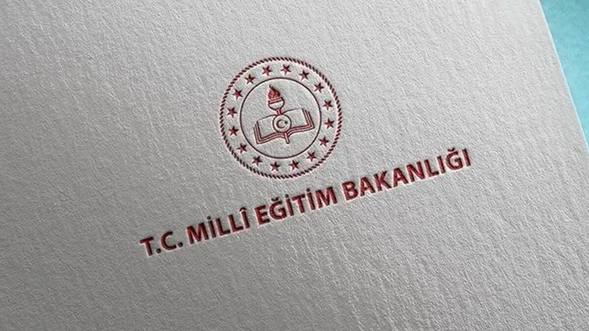 Öte yandan yılın ikinci ara tatili 16 Mart 2026 Pazartesi başlayıp, 20 Mart 2026 Cuma günü sona erecek.