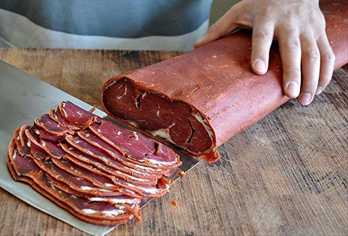 Özellikle tescilli yöresel ürünler, ülkemizin tanıtımı ve dünya mutfakları arasındaki yerinin güçlenmesi açısından büyük önem taşıyor.