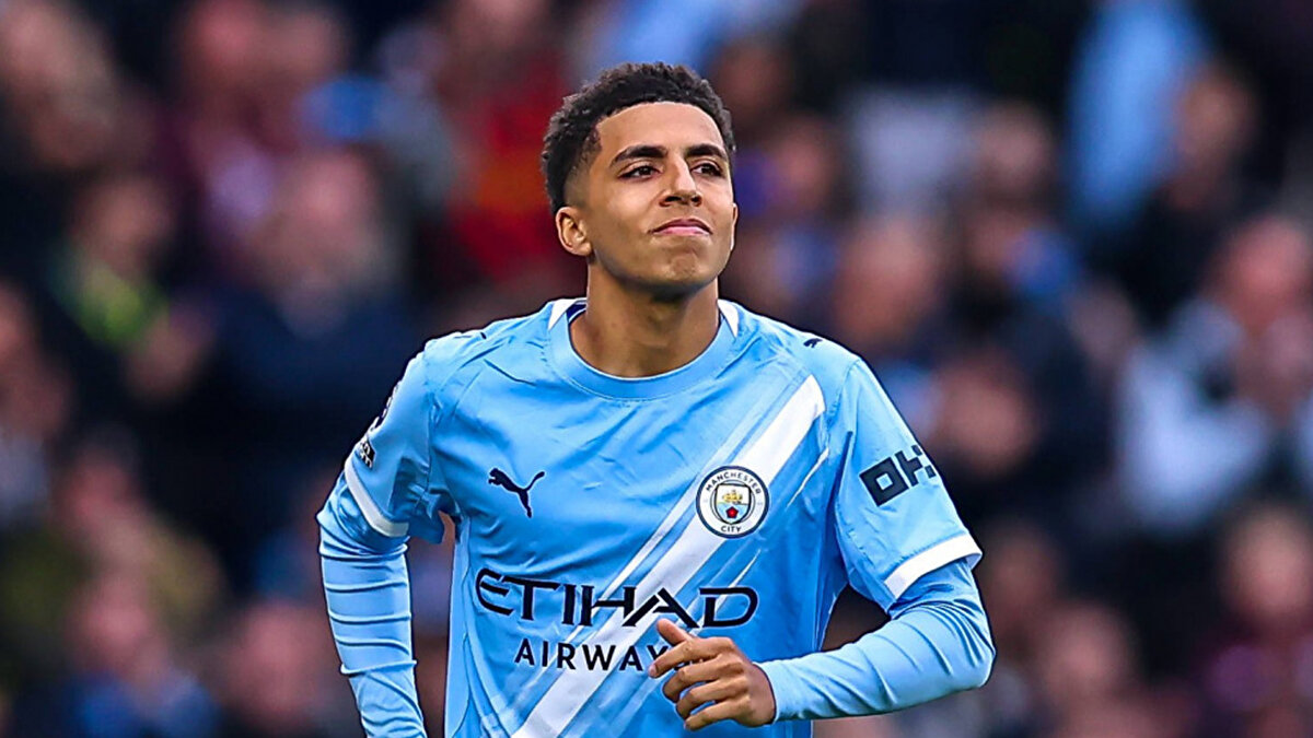 Rico Lewis(M. City)<br>Piyasa değeri: 40 m euro 