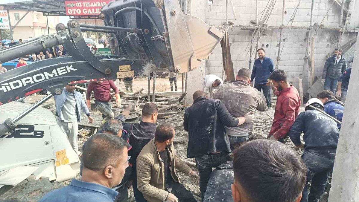 2 işçi kurtarılamadı<br>Hastaneye kaldırılan işçilerden Sedat Kurt ve Yakup Güneş tüm müdahalelere rağmen hayata döndürülemedi. Her iki işçinin de 16 yaşında olduğu bilgisi, olayı daha da acı bir boyuta taşıdı. Diğer 3 işçinin tedavilerinin devam ettiği öğrenildi.